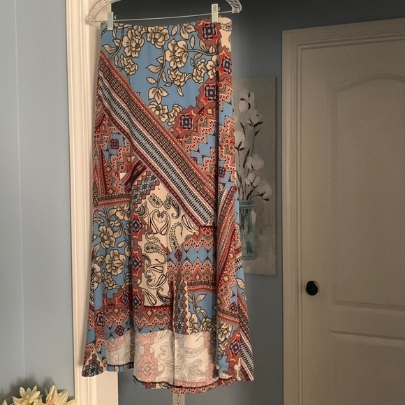 Dress Barn Dresses & Skirts - Dress Barn High Low Skirt, Small